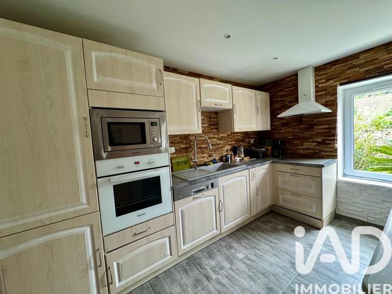 Maison - 95 m² - 4 pièces