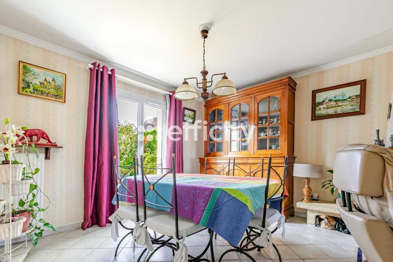 Pavillon - 117 m² - 6 pièces