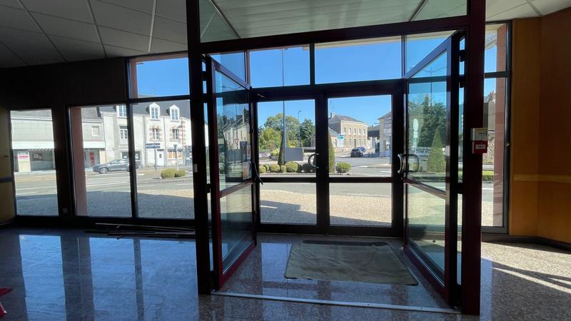 Local commercial - 300 m²