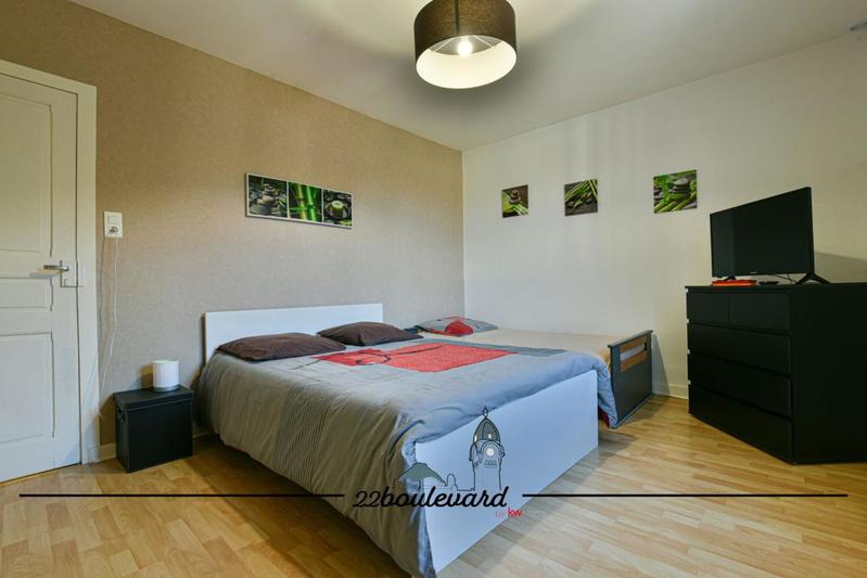 Maison - 196 m² - 8 pièces