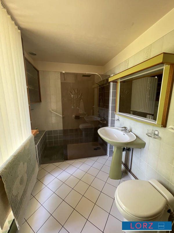 Maison - 174 m² - 7 pièces