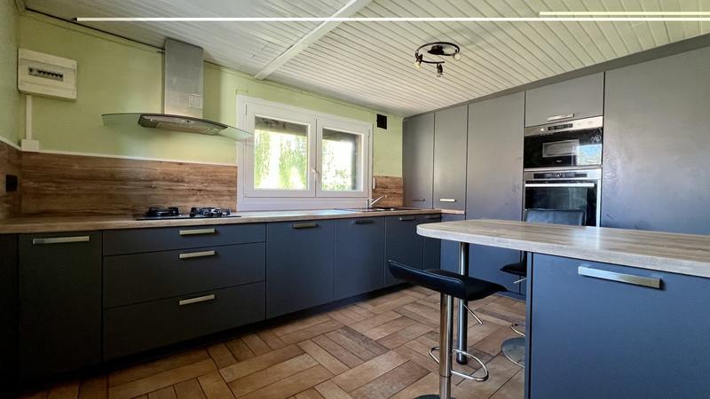 Maison - 120 m² - 5 pièces