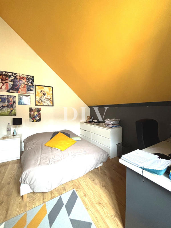 Maison ancienne - 275 m² - 7 pièces