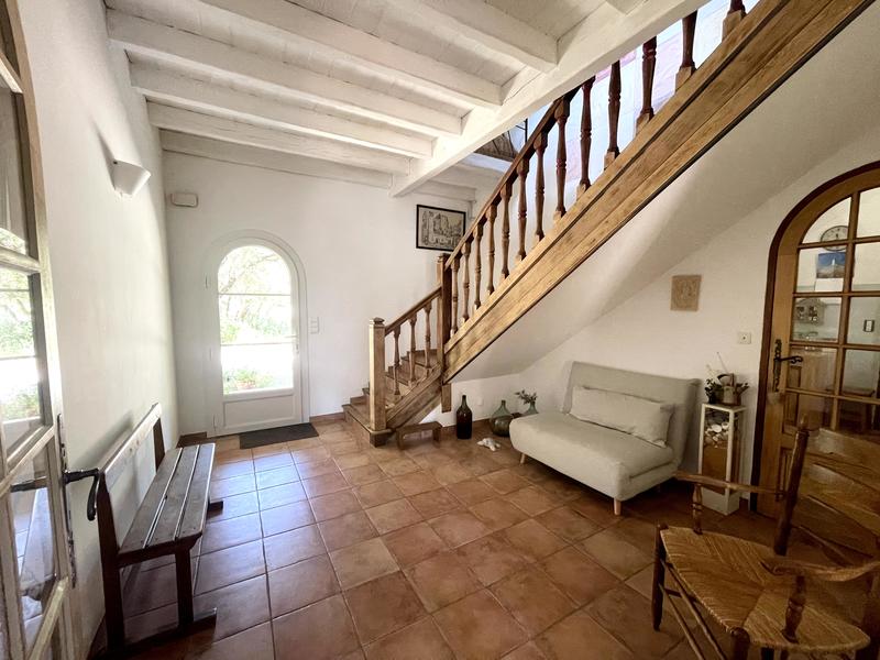 Maison - 224 m² - 7 pièces