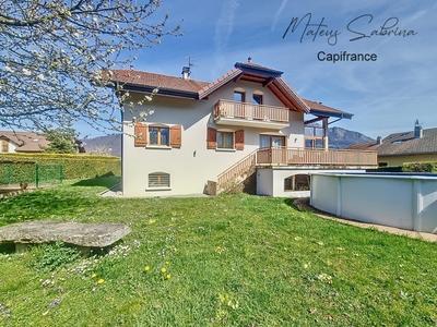 Maison - 179 m² - 6 pièces