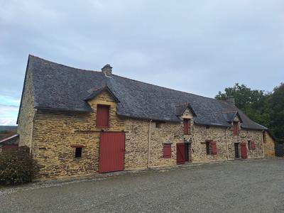 Maison - 203 m² - 7 pièces