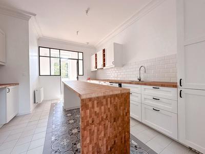 Maison - 82 m² - 4 pièces