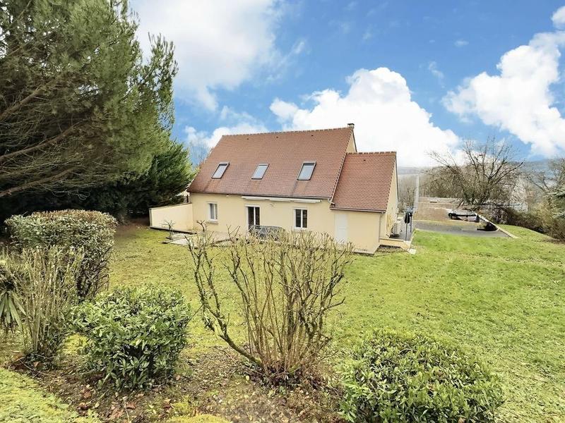 Pavillon - 146 m² - 8 pièces