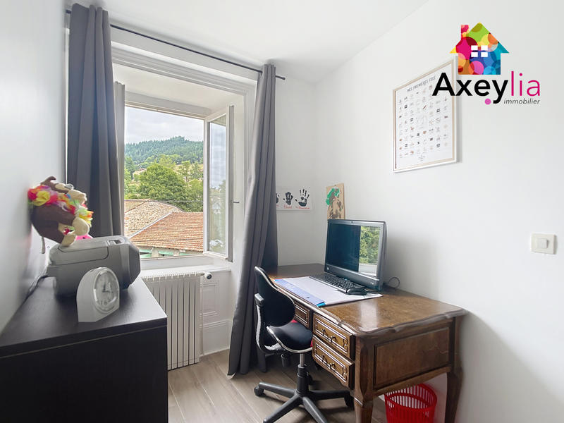 Maison - 158 m² - 7 pièces