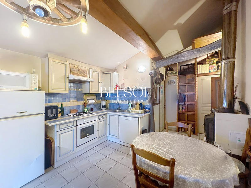 Maison ancienne - 300 m² - 12 pièces