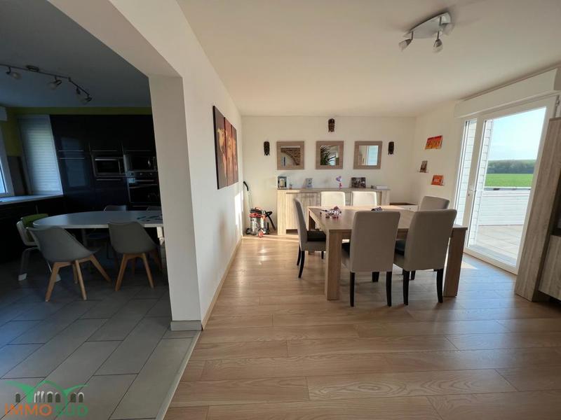 Pavillon - 130 m² - 5 pièces