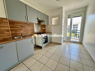 Appartement - 84 m² - 4 pièces