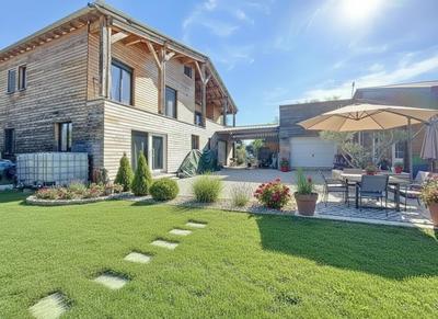 Maison - 107 m² - 6 pièces