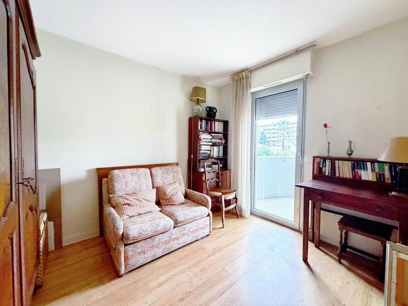 Appartement - 89 m² - 4 pièces