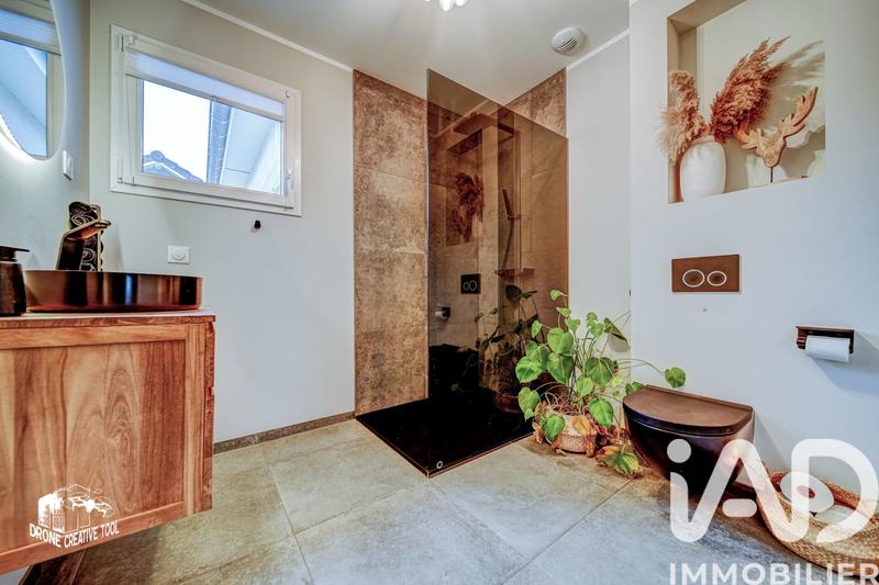 Maison - 162 m² - 6 pièces