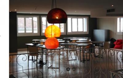 Local d'activité / Entrepôt - 420 m² - 14 pièces