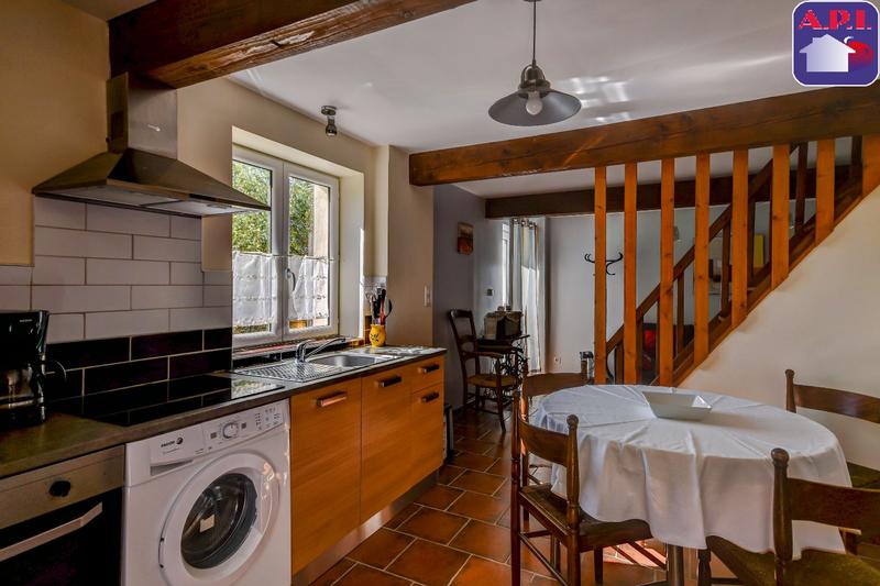 Maison - 463 m² - 18 pièces