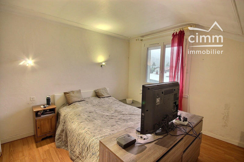 Appartement - 75 m² - 4 pièces