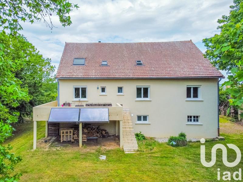 Maison - 315 m² - 10 pièces