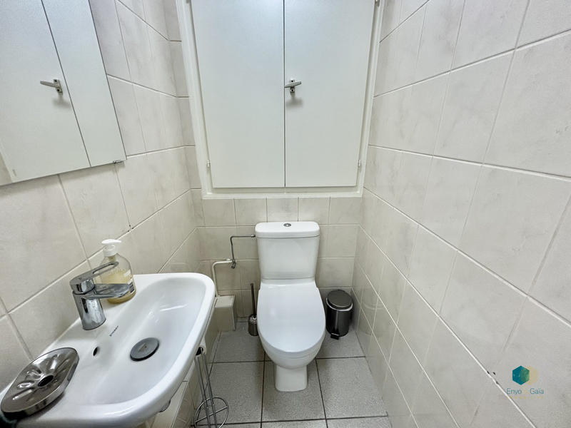 Bureau - 59 m² - 2 pièces