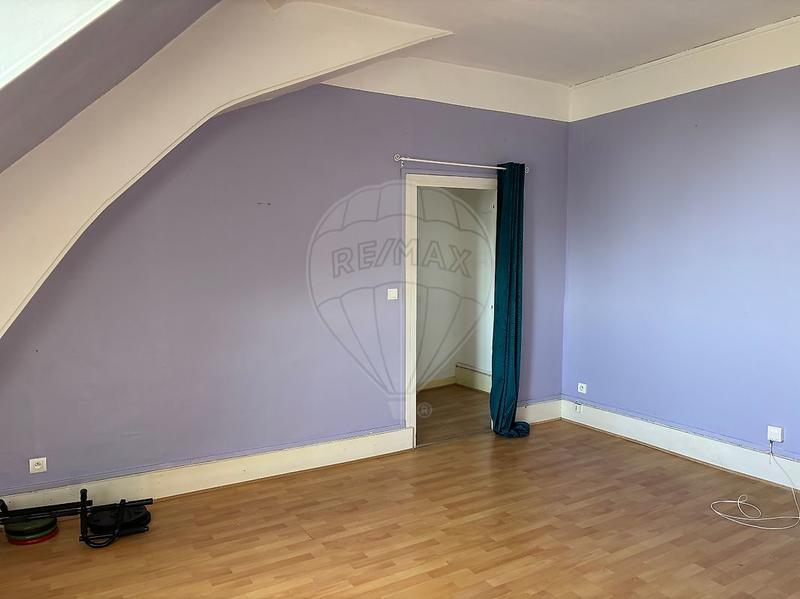 Appartement - 90 m² - 3 pièces