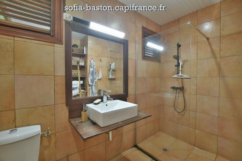 Maison - 106 m² - 5 pièces