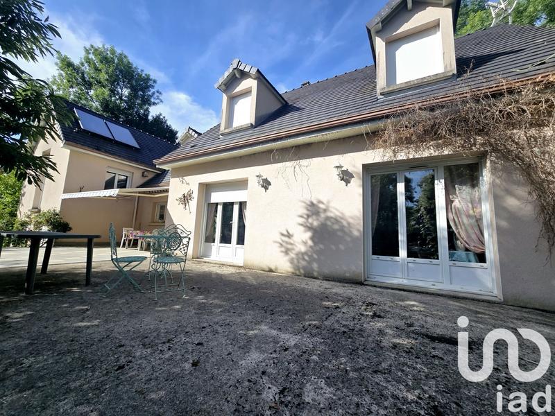 Maison - 195 m² - 7 pièces