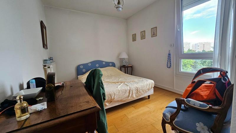 Appartement - 104 m² - 5 pièces