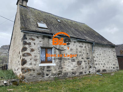 Maison - 101 m² - 5 pièces