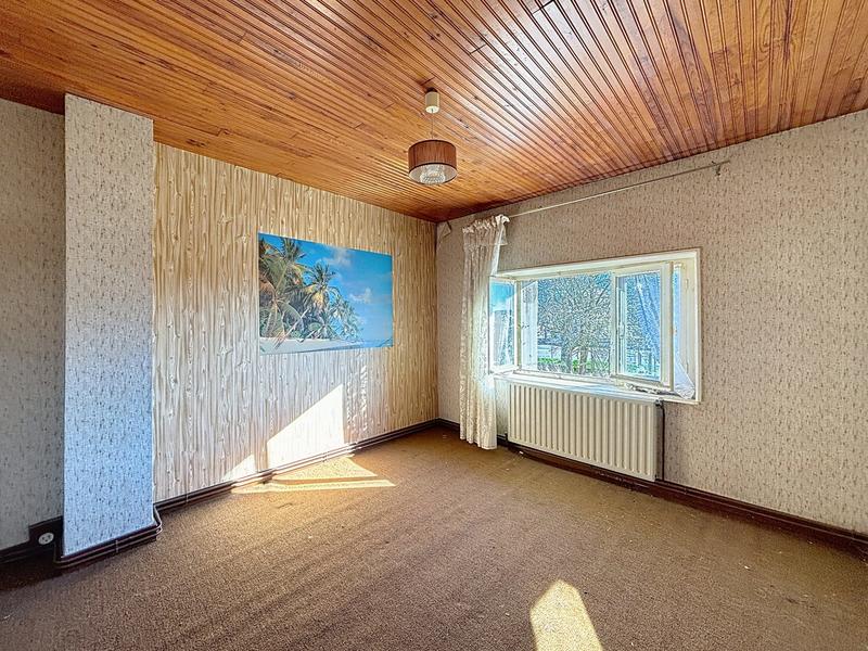 Maison - 180 m² - 9 pièces