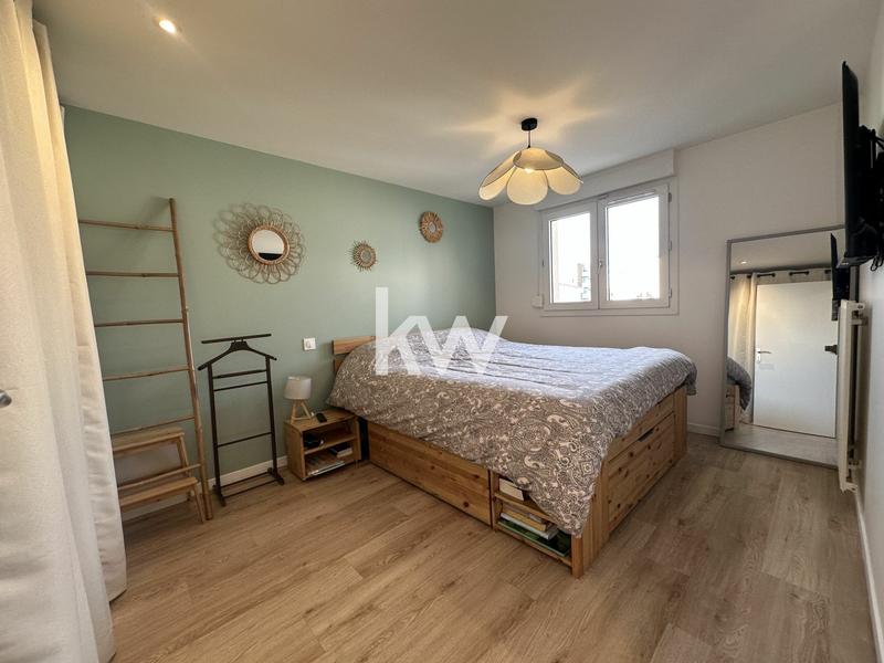 Maison - 86 m² - 5 pièces