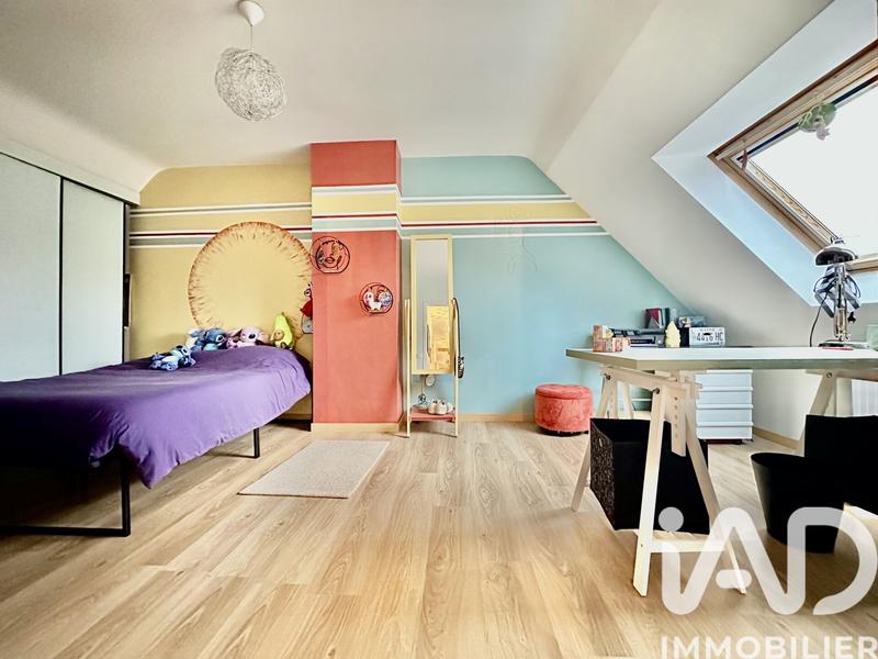 Maison - 166 m² - 9 pièces