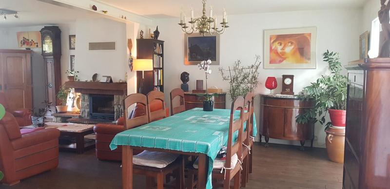 Maison - 180 m² - 6 pièces