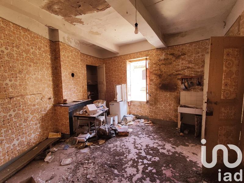 Maison - 215 m² - 7 pièces