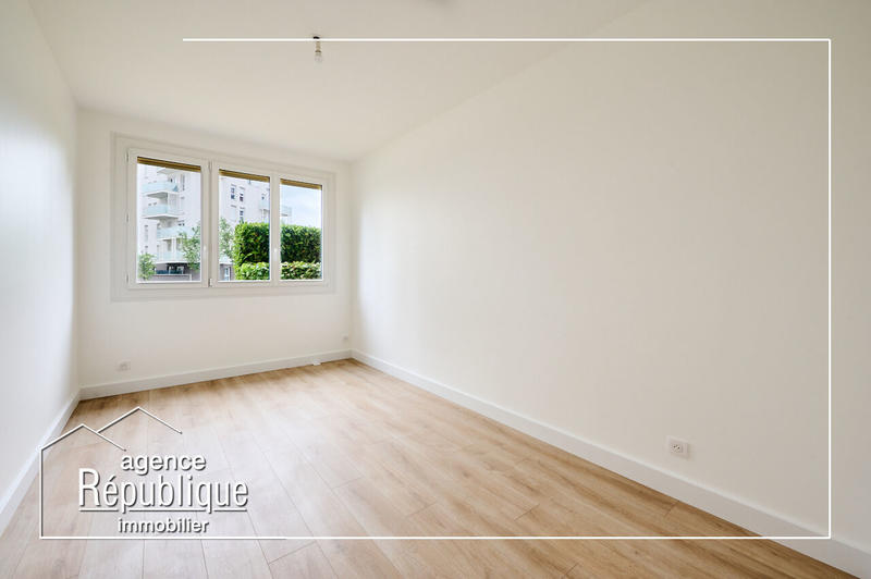 Appartement - 88 m² - 4 pièces