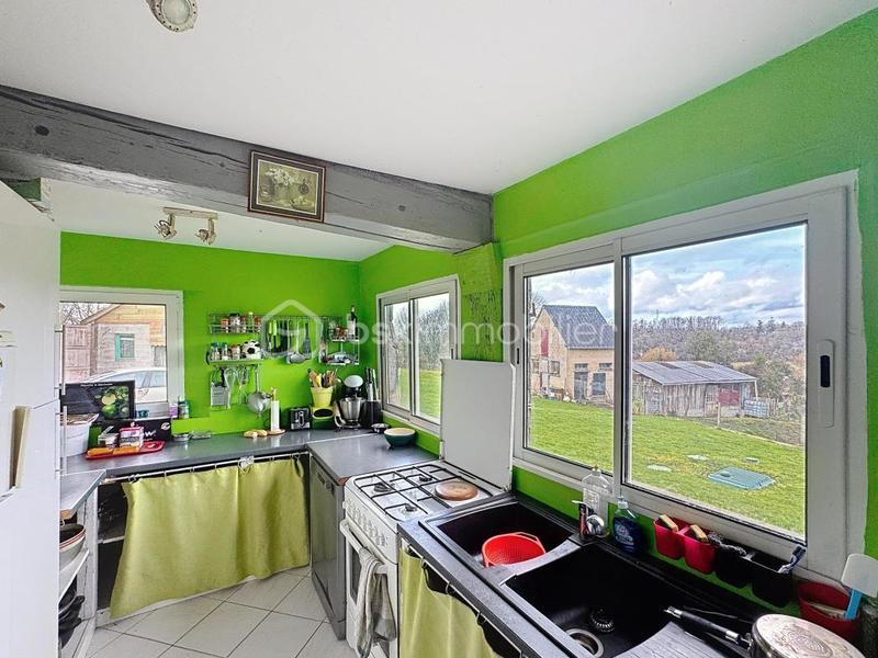 Maison - 5 432 m² - 5 pièces