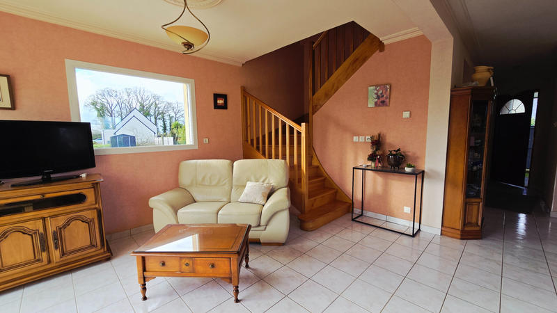 Maison - 101 m² - 5 pièces