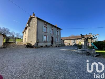 Maison - 180 m² - 7 pièces