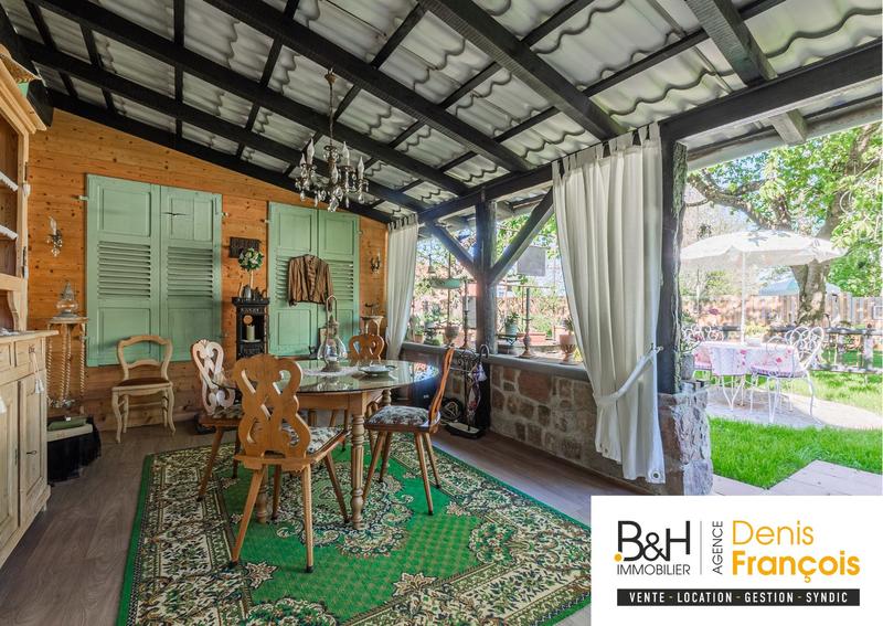 Maison ancienne - 444 m² - 10 pièces