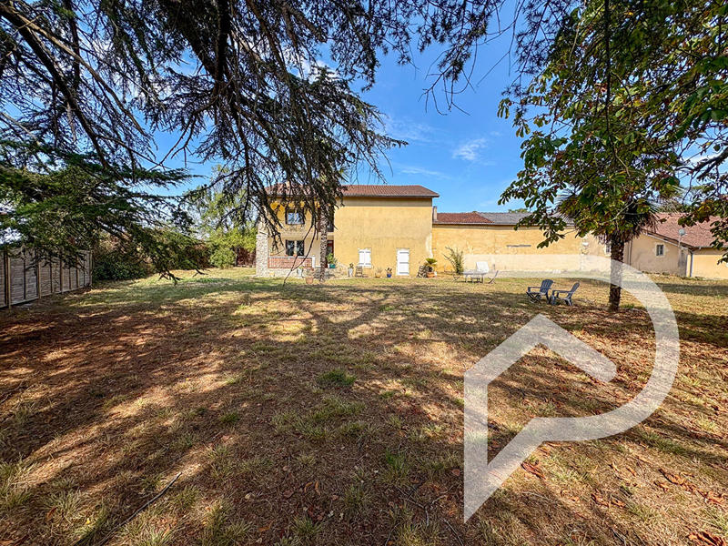 Maison - 184 m² - 6 pièces