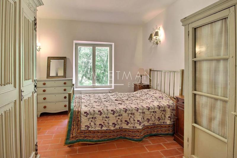 Mas - 152 m² - 5 pièces