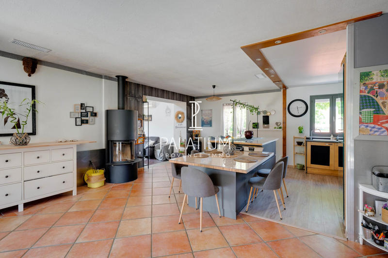 Maison - 155 m² - 6 pièces