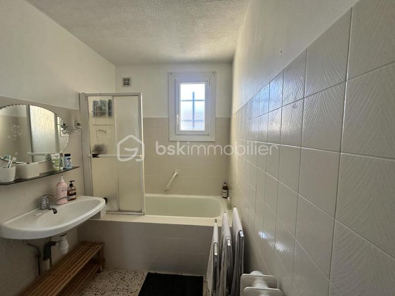 Maison - 101 m² - 6 pièces