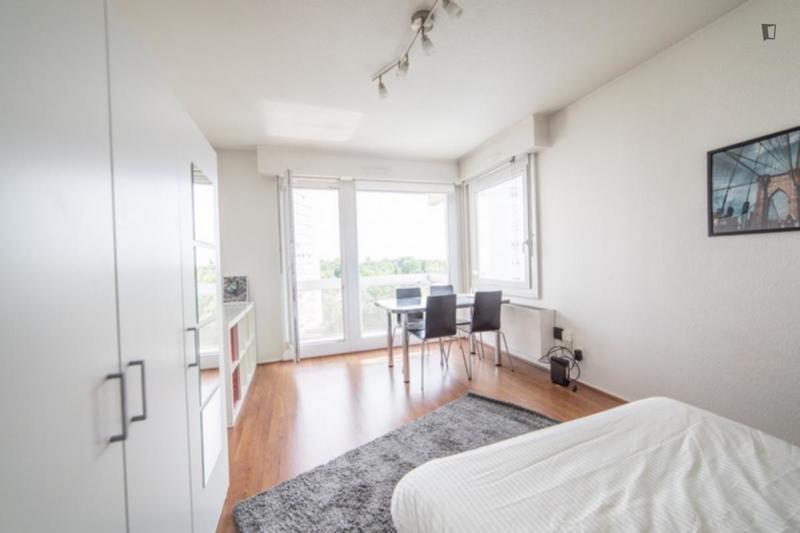 Chambre - 18 m² - 3 pièces