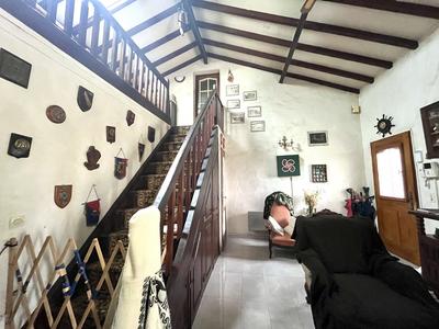 Maison - 167 m² - 6 pièces