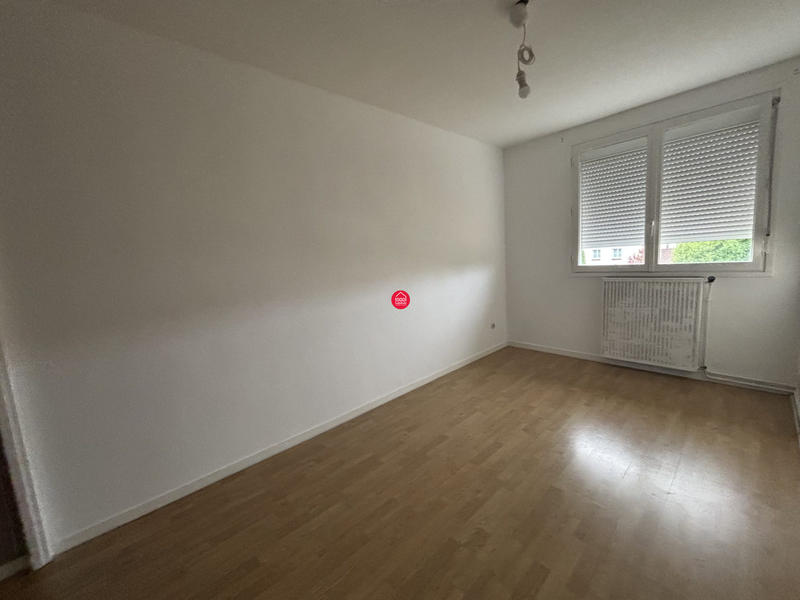 Maison - 93 m² - 5 pièces