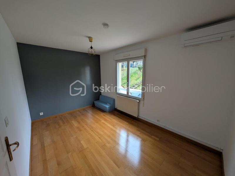 Maison - 134 m² - 6 pièces