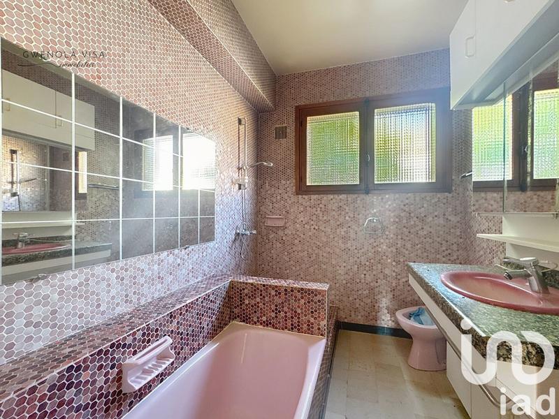 Maison - 175 m² - 7 pièces