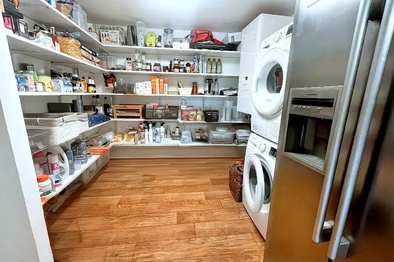 Maison - 224 m² - 9 pièces