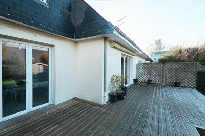 Maison - 121 m² - 5 pièces